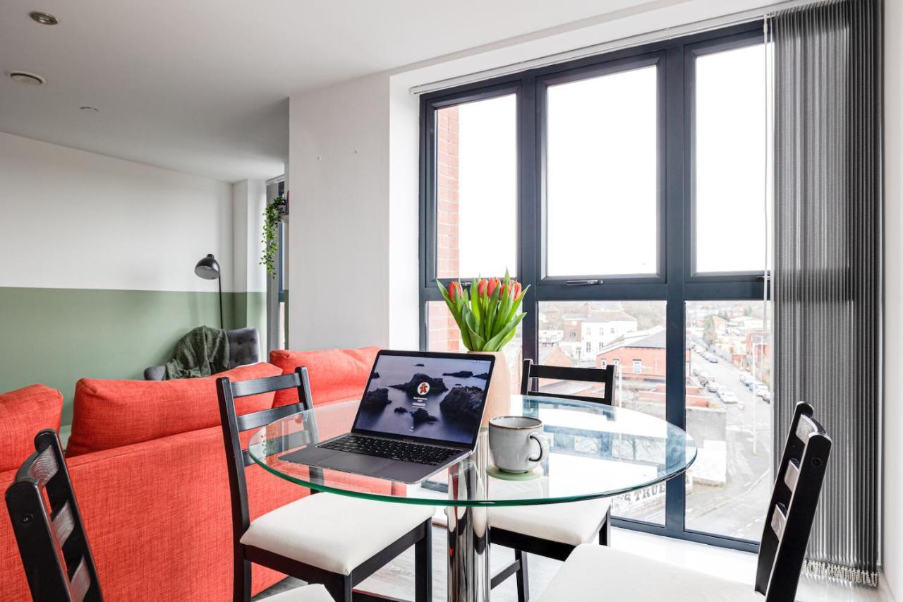 Stunning 2 Bed Apt With Free Parking Close To Cc Manchester Buitenkant foto